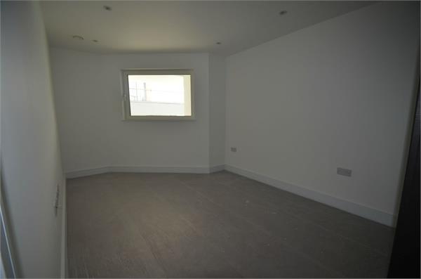 Titan Court, Flower Lane, Mill Hill